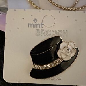 Mint Black Hat Brooch with White Flower
